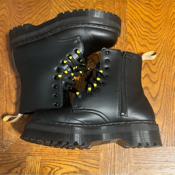 Dr. Martens Vegan Jadon II Boot Mono Platforms in Black Sz 12 Women's or Men 11 - Picture 9 of 14